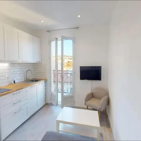 Appt 2 Pieces 43 Avenue Jean Medecin Apartment *